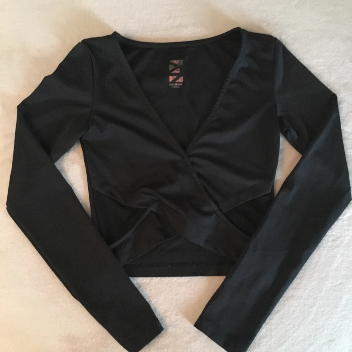 Snygg Svart Urringad - 90