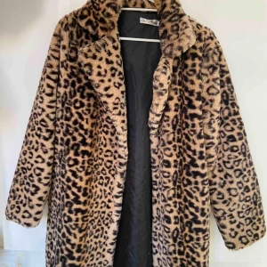  - Jacka från missäy  Nypris 799kr förra vintern  Säljer pga använder inte längre  Köparen står för frakten 