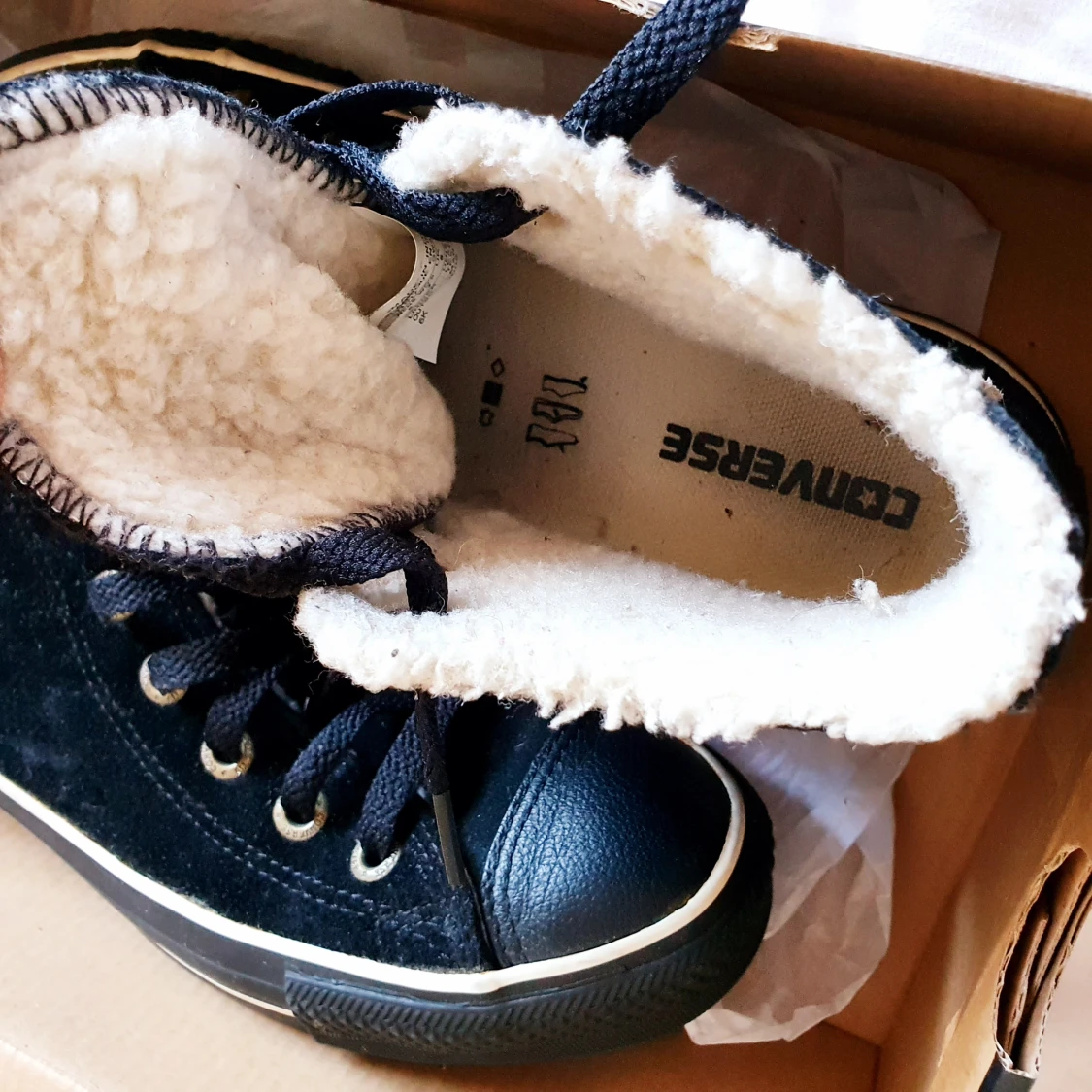 Fodrad converse  - 91