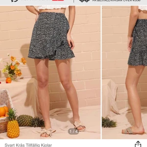 kjol ifrån shein - svart och vit prickig kjol från shein i storleken m, men skulle säga att den passar s bäst. säljer pga för liten, aldrig använd. 120 kr inkl frakt