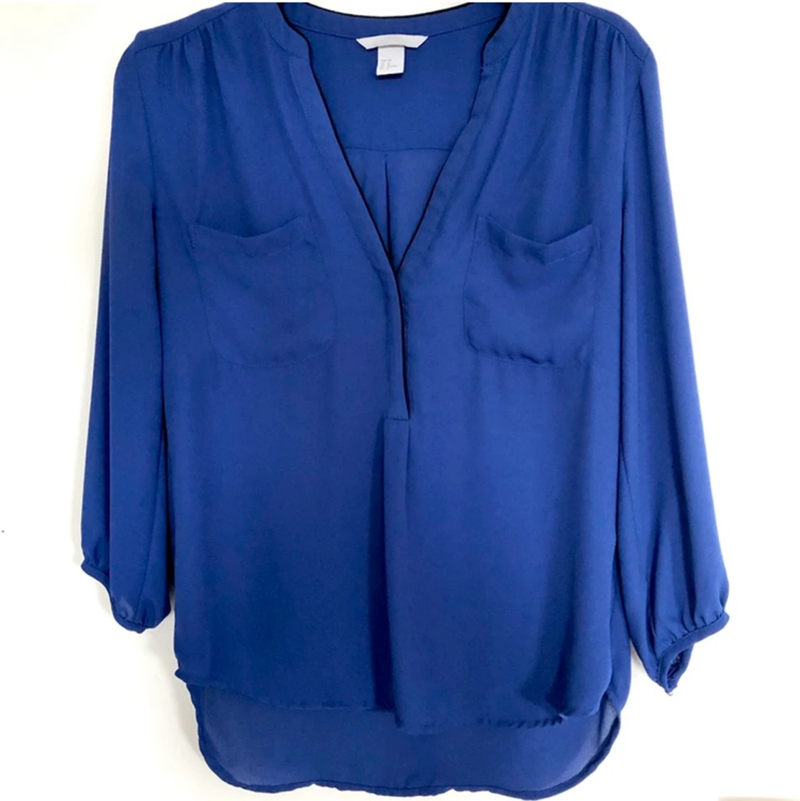 Koboltblå Blus V-ringad Storlek 38