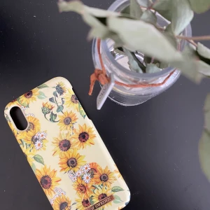 Iphoneskal - Mobil skal till iPhone XR, från ideal of sweden