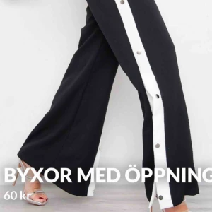  - Högmidjade byxor med sidoöppning! ☺️ 