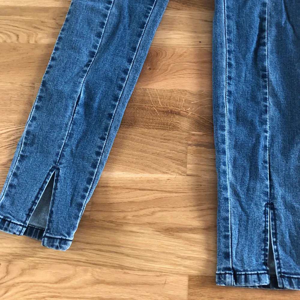 Unika jeans från nakd, frakt 79kr:) . Jeans & Byxor.