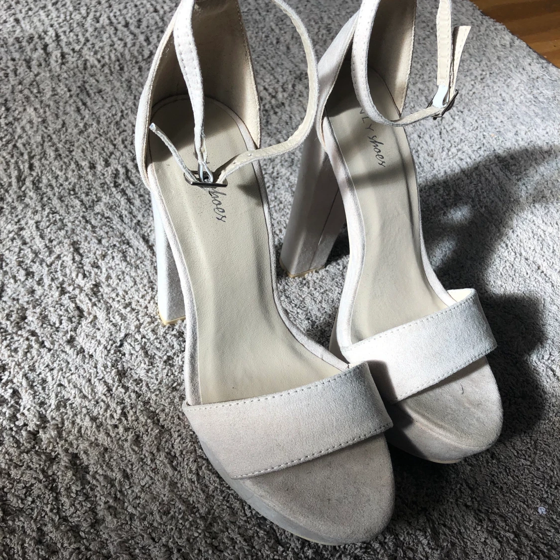 Beiga mocka klackar - 90