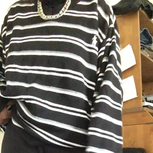 Stickad tröja - Denna stickade tröja från polo Ralph Lauren🦋🦋🦋