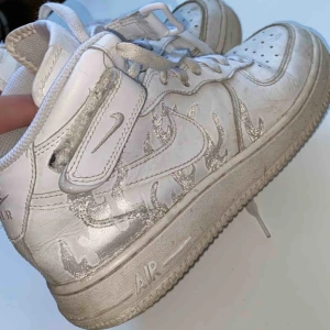  - INTRESSEKOLL på mina Nike air force med reflex