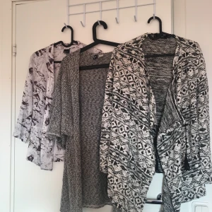 Koftor passande S.  - Koftor knappt använda. Ge ett bud.