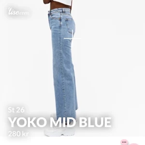 Yoko jeans - St 26, mid blue, knappt använda och säljer för jag köpt andra