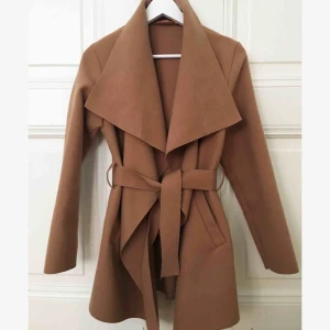  - Super snygg och varm kappa! Toppen skick 