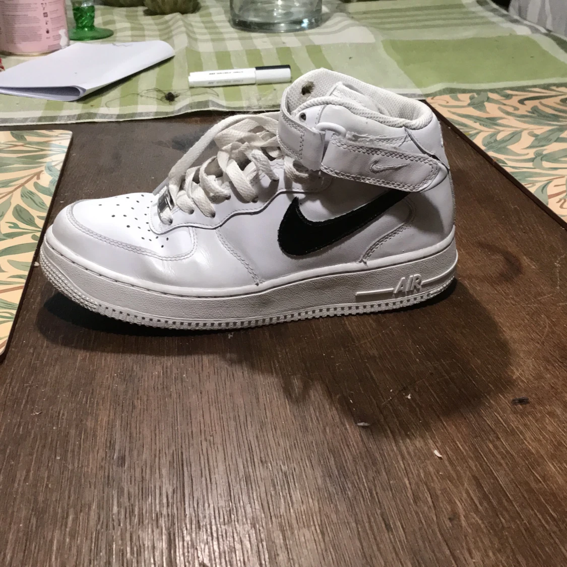 Nike air force 1s hightops - 90
