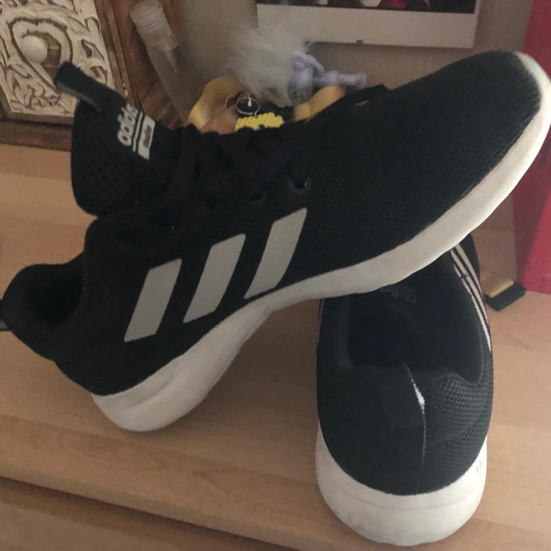 Adidas skor