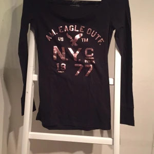  - 🌸Helt Ny
🌸American Eagle 
🌸Passar till allt!
