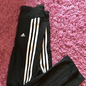  - Adidastights som aldrig kom till användning! 