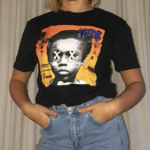  - Skitfin Nastisha köpt på h&m:s killsektion. Köparen står för frakt💋💋🕺🏻🕺🏻