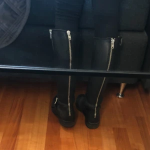  - Ordinarie pris: 2300kr