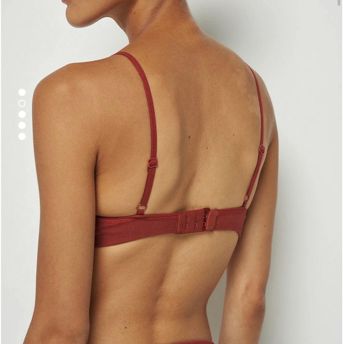 Ribbad V-neck soft bra - 90