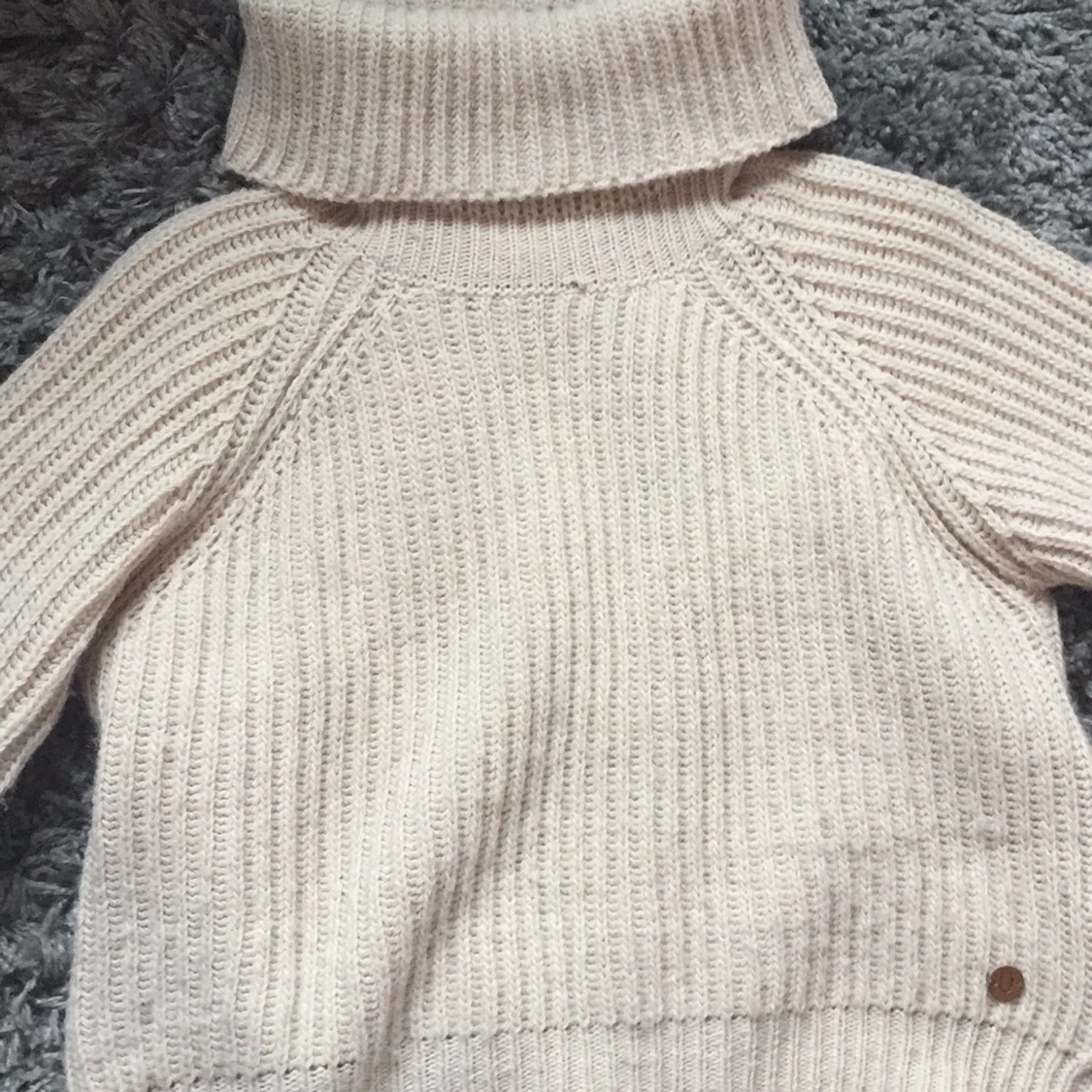 Kaphal stickad tröja  - 90