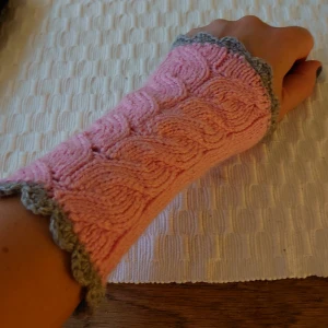 Hand leda värmare  - Rosa med grå Kant 