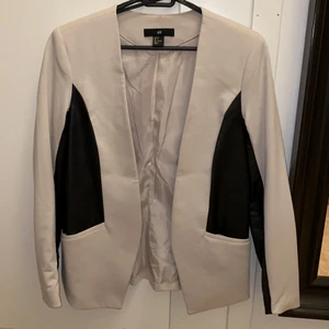 Kavaj - Snygg kavaj från hm storlek 36