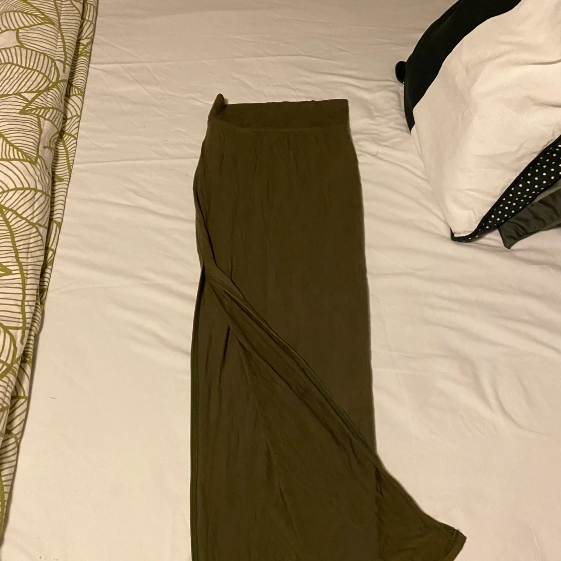 Lång kjol storlek XS