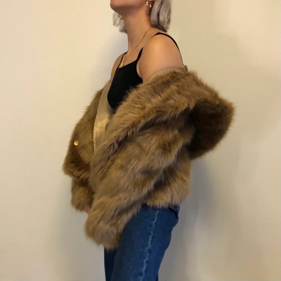 Pälsjacka med hoodie - 91