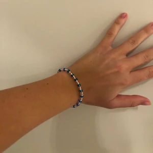 Armband med silverspänne - Hemgjort armband med ett spänne av äkta silver! 65kr + frakt