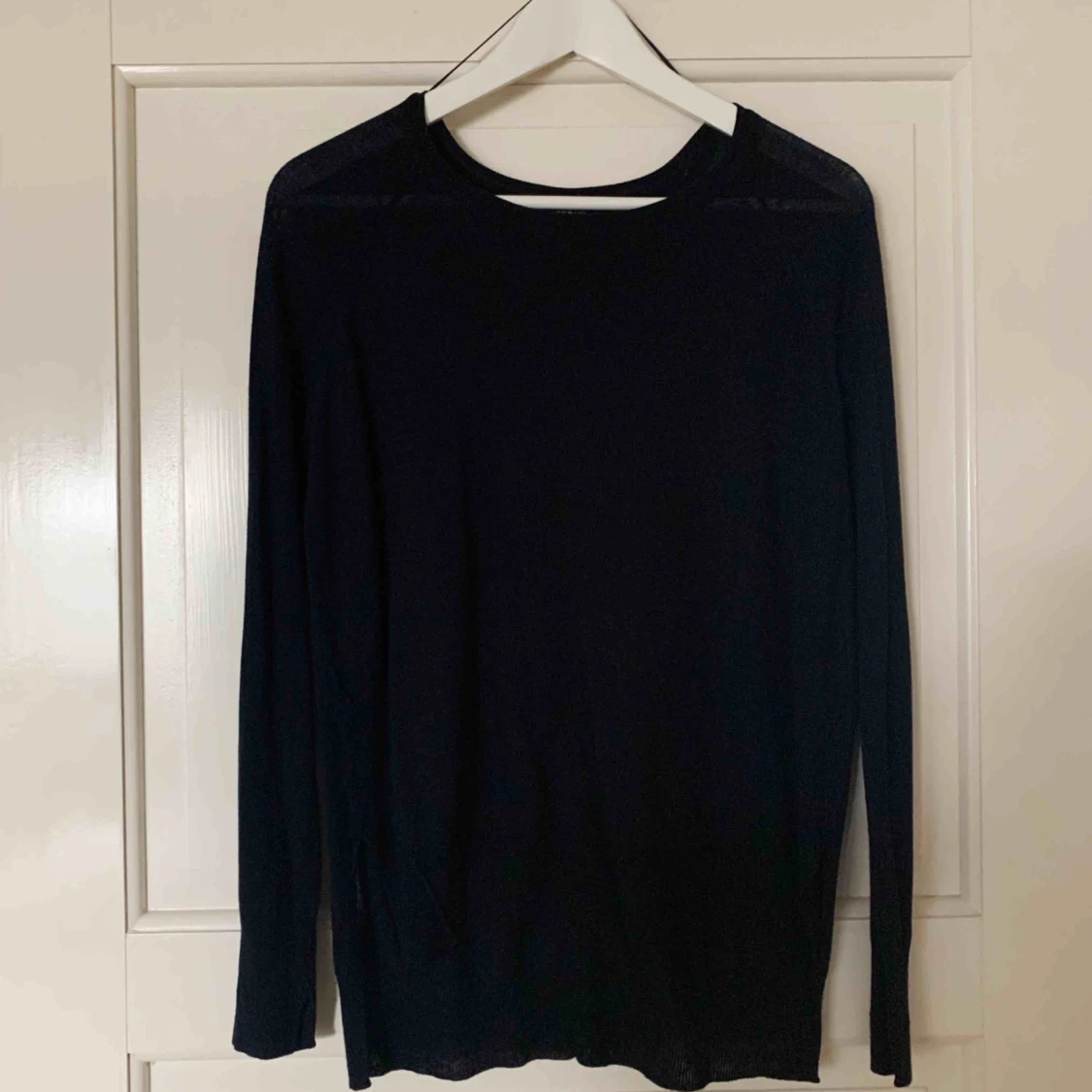 Marinblå luftig tröja från Zara - 90