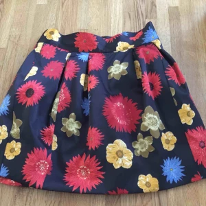  - En kjol som passar till vår🌞