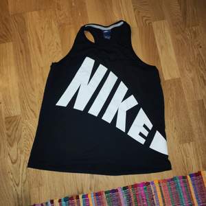 Nike linne storlek S