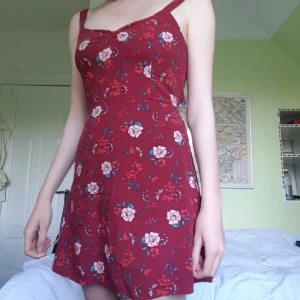  - Klänning från Hollister