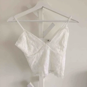  - Sommartopp från bikbok