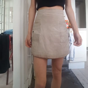  - Äkta mockakjol från mango Storlek 34 Väl använd  