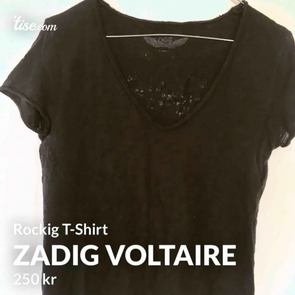 Säljer en av mina ZadigT-shirtar! Superfin med cool rygg!. T-shirts.