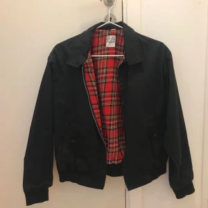  - fraktar inte men möts upp i stockholm!