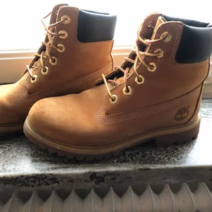 Timberland kängor storlek 37 - Originala timberlands i storlek 37😍 I nyskick! Nypris var 1999kr, min pris 600kr