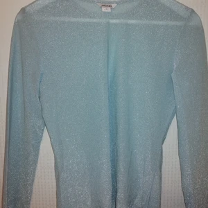 Blåglittrig tröja - Seetrough glittrig tröja 