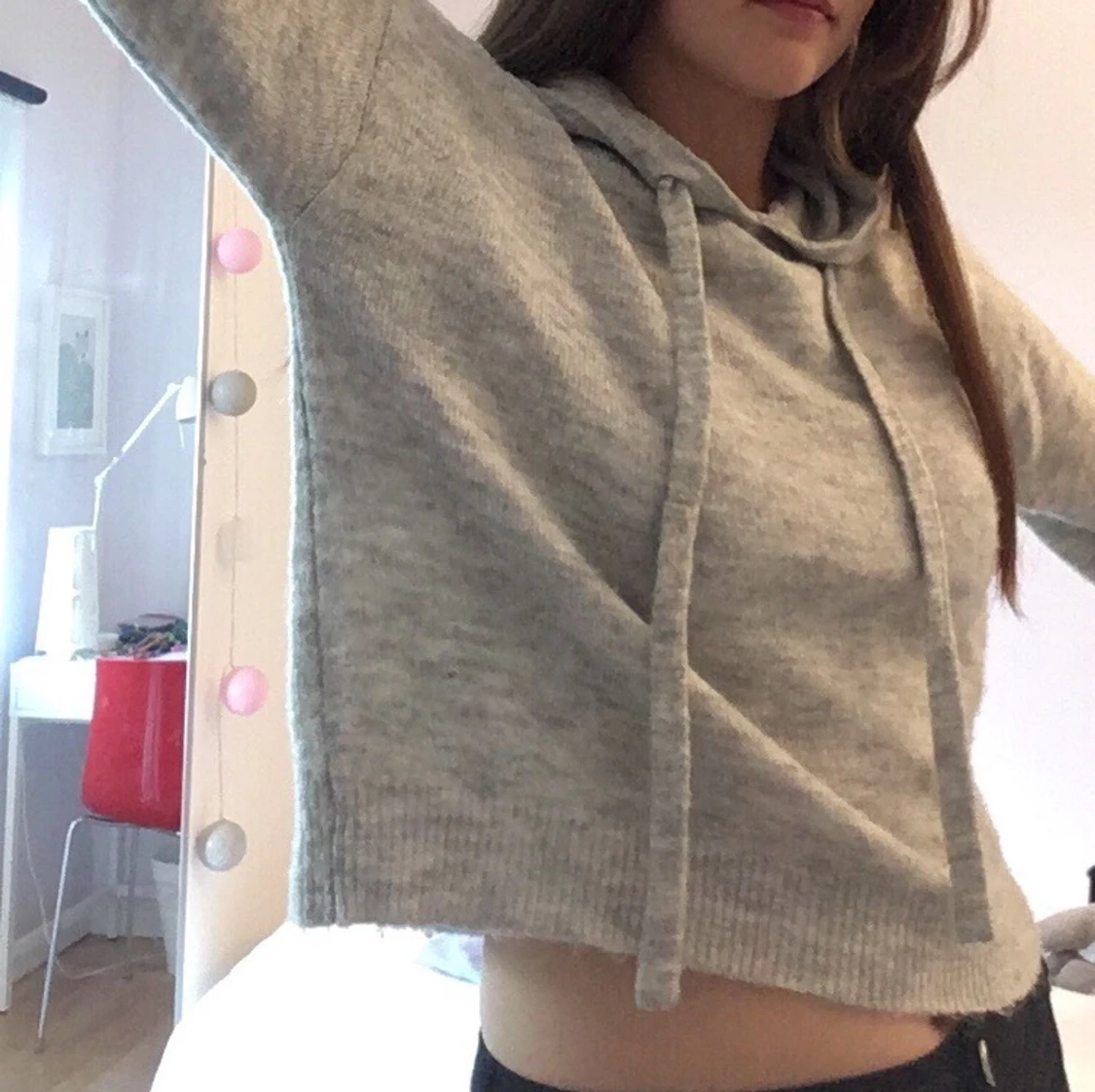 Grå huvtröja strl S