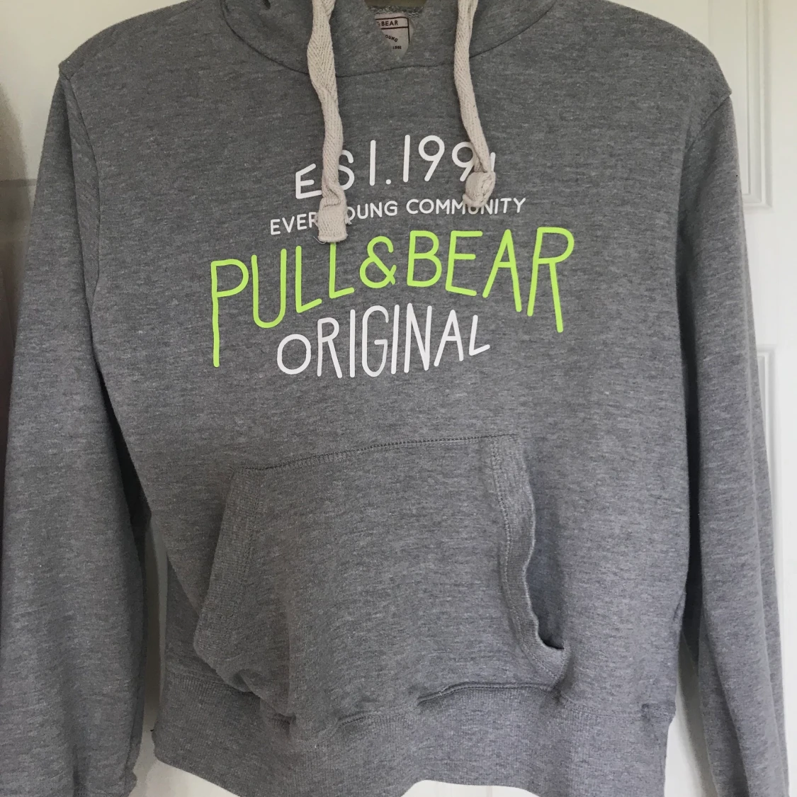 Pull & bear hoddie - 91
