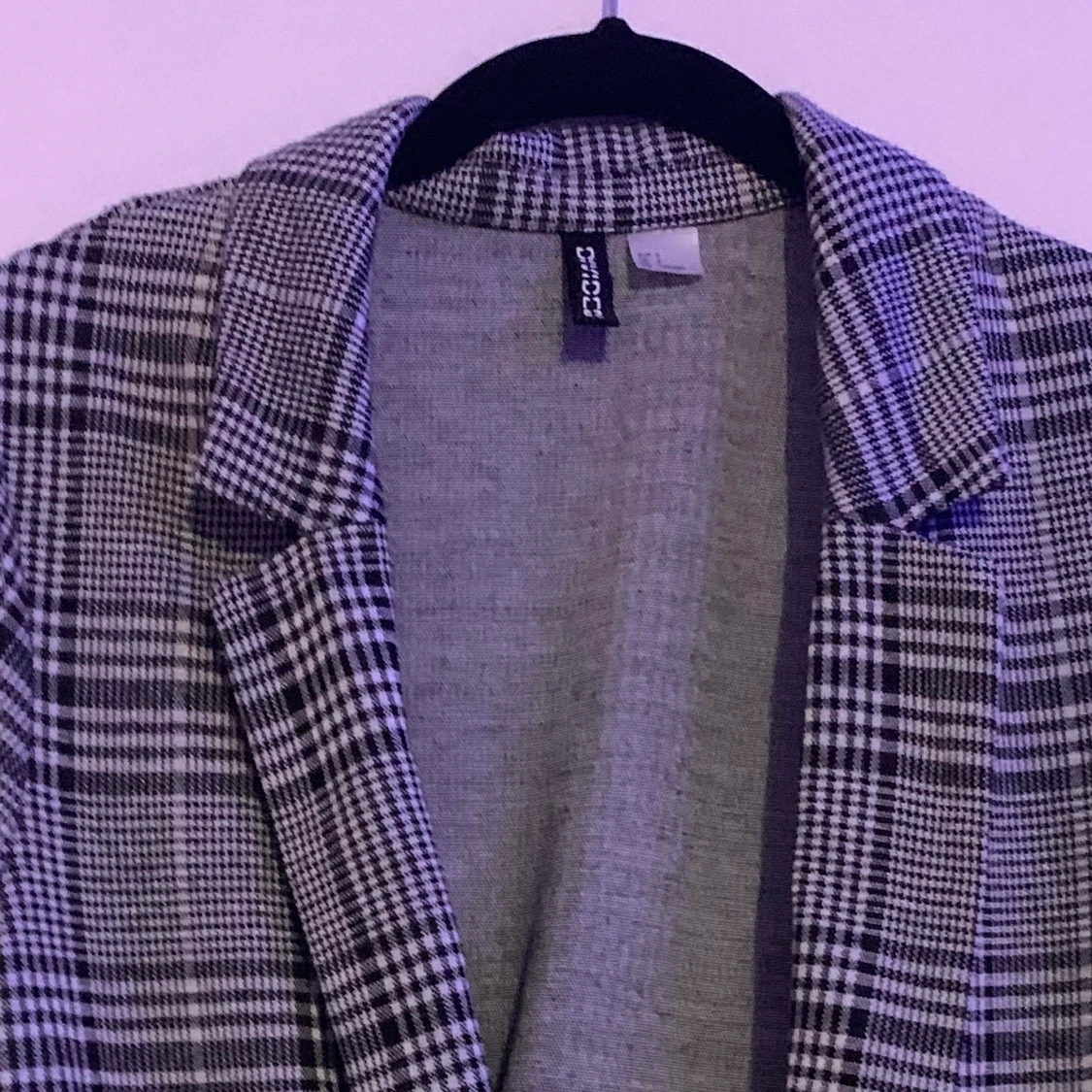 En lång grå kavaj från H&m, storlek S. - 91