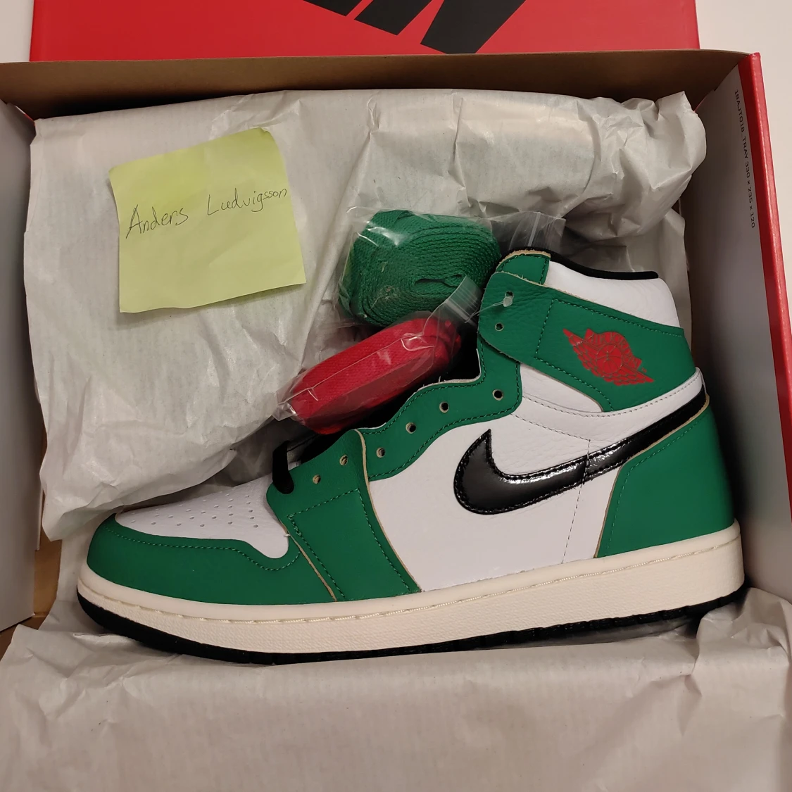 Nike Jordan 1 High Lucky Green (W) - 91