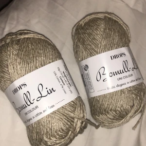 Garn - Beställde hem garn och fick hem fel färg! Täntke se ifall någon som virkar eller stickar vill köpa! Det är Drops Bomull-Lin i en beige färg, 50g! 20kr per nystan! Finns 8 stycken!