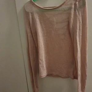 Top - storlek xs. står inte för frakten finns även djur i hemmet ute på fler sidor