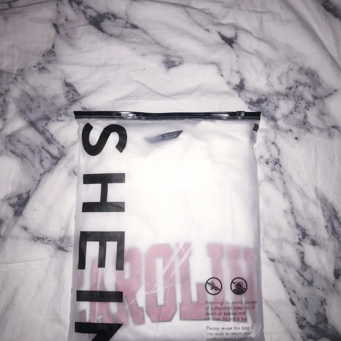 vit sweatshirt med röd text - 90