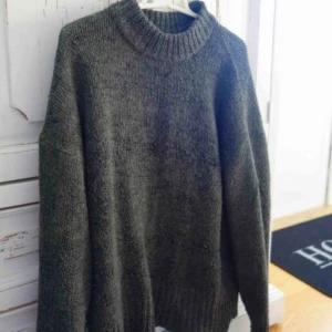  - Grön tröja från lager157