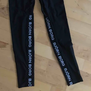  - Helt oanvända Björn Borg tights, pris kan diskuterad vid snabb affär. Köparen står för frakt, 54 eller 64kr spårbar🌸🌸