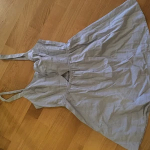  - Blå söt klänning 