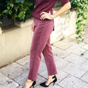  - SÖKER DESSA BYXOR I NÅGON STORLEK! Helst 36/38 small/medium men större går säkert också bra