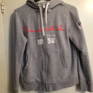  - Bondelid tjocktröja, frakt ingår☺️ tar swish