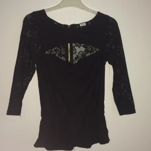  - Söt tröja från Bikbok 